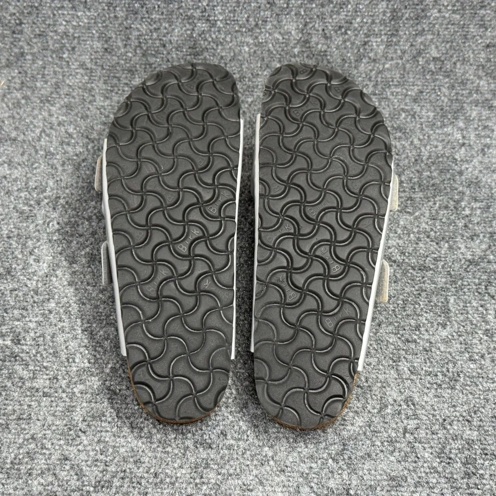 Birkenstock‎ Arizona Slide Sandals Women's 9 Grey Patent Leather Slip On Buckle